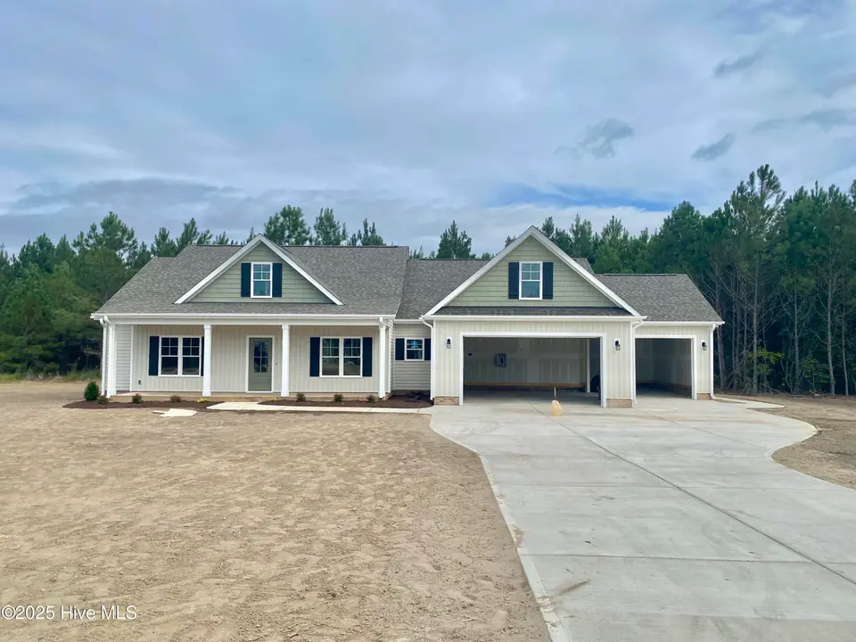 109 Rae Drive, Pikeville, NC 27863 – photo 1 of 1: 09172025 - lt89