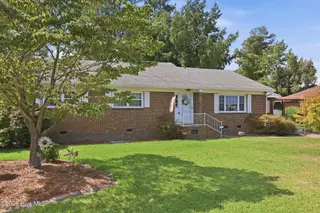 2002 Carey Road, Kinston, NC 28501 – photo 7: 52-web-or-mls-IMG_2644