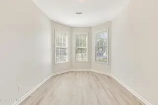 5118 Elton Drive SE, Southport, NC 28461 — 3-bedroom townhome in South Harbour Village, Southport, NC, photo 22 of 62: 5118 Elton-19