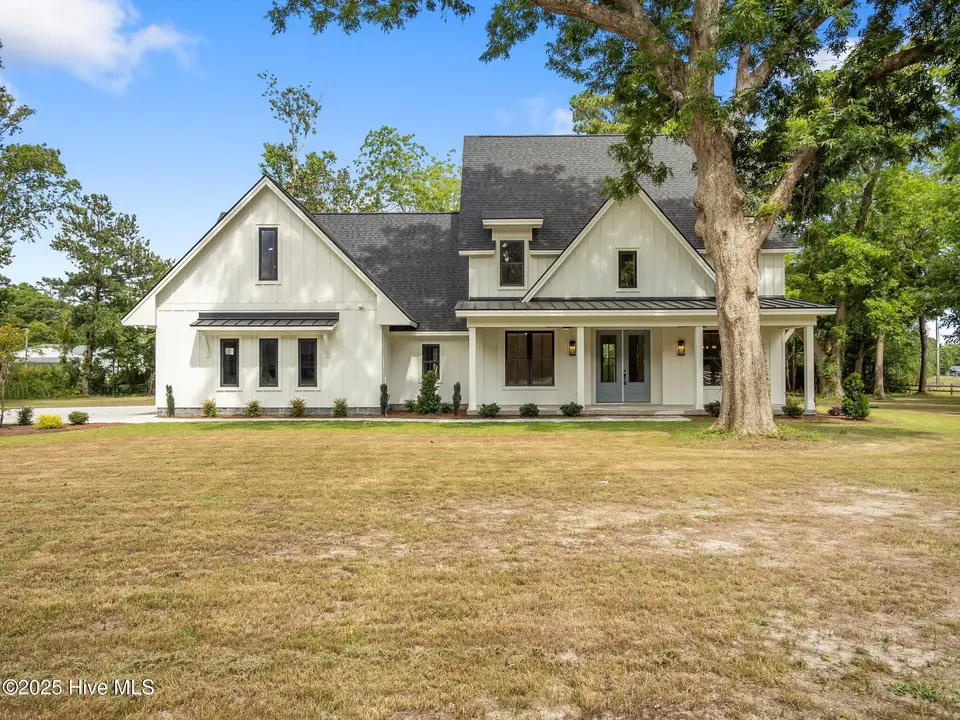 104 Indian Trail, Beaufort, NC 28516 – photo 1 of 59: 1-web-or-mls-P6128805