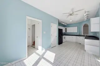 6013 Pelican Drive, New Bern, NC 28560 – photo 14: 35-web-or-mls-0C0A8682