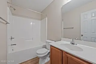 1004 Grandeur Avenue, Jacksonville, NC 28546 – photo 24: 47-web-or-mls-_RAD8384