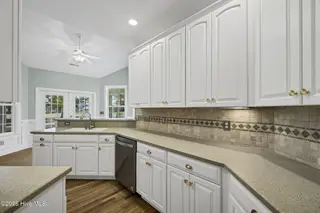 1331 Grandiflora Drive, Leland, NC 28451 – photo 14: 14-web-or-mls-Kitchen