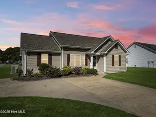 1011 Jessica Street, Elizabeth City, NC 27909 – photo 2: f3876b5ba28031c5c03598c18801d495ba753a05