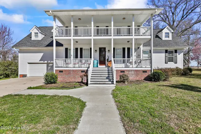 1228 Liberty Landing Road SE, Winnabow, NC 28479