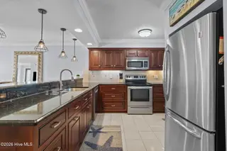 1505 Salter Path Road 228, Indian Beach, NC 28512 – photo 5: Kitchen
