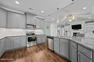 307 Lightning Bug Lane, Holly Ridge, NC 28445 – photo 15: 15-web-or-mls-Kitchen