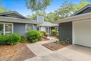 604 Camellia Lane, Sunset Beach, NC 28468 – photo 6: 6-web-or-mls-604 Camellia Ln 5