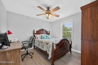 140 NE 18th Street, Oak Island, NC 28465 – photo 9