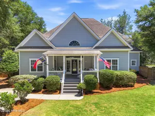 8901 New Forest Drive, Wilmington, NC 28411 — 4-bedroom home in Plantation Landing, Wilmington, NC, photo 4 of 45: 001_8901_new_forest_drive-1_278