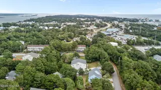 303 Osprey Ridge Drive South, Emerald Isle, NC 28594 – photo 17: Minutes to the beach access!