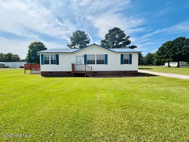363 Nahunta Road, Pikeville, NC 27863 – photo 1 of 20: IMG_2678