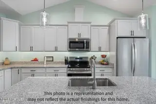 1156 Twin Lakes Drive, Southport, NC 28461 — 4-bedroom home in Boiling Spring Lakes, Southport, NC, photo 7 of 26