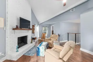 4704 Trent Woods Drive, Trent Woods, NC 28562 – photo 16: 14-web-or-mls-chadwick-visuals-4704-tren