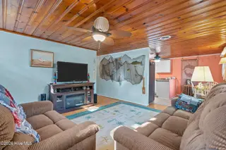 4107 E Oak Island Drive, Oak Island, NC 28465 – photo 12: 18-web-or-mls-DSC06273