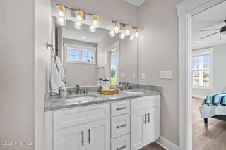 1710 Olde Farm Road, Morehead City, NC 28557 – photo 23: Master Bath