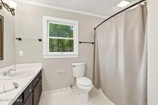 213 Woodhaven Road, Greenville, NC 27834 – photo 18: 38-web-or-mls-IMG_7351-edit