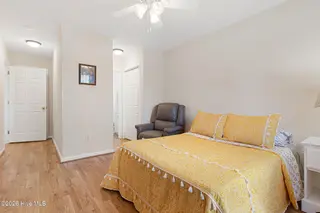 2900 Myrtle Street 11 Rosewood Village, Morehead City, NC 28557 – photo 14: Primary Bedroom with En-suite bath