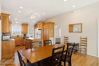 2004 W Beach Drive, Oak Island, NC 28465 – photo 15: 2004_W_Beach_Dr_Oak_Island_NC (36)