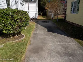 1708 National Avenue, New Bern, NC 28560 – photo 2: Landscape After Driveway