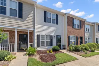 43 Cheltenham Drive, Clayton, NC 27520 – photo 2: 04-43 Cheltenham Dr_0105