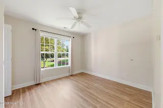 1007 Barkentine Drive, New Bern, NC 28560 – photo 24: Guest Room