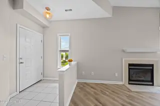 211 Fullford Lane Unit 201, Wilmington, NC 28412 – photo 5: 211 Fullford Ln