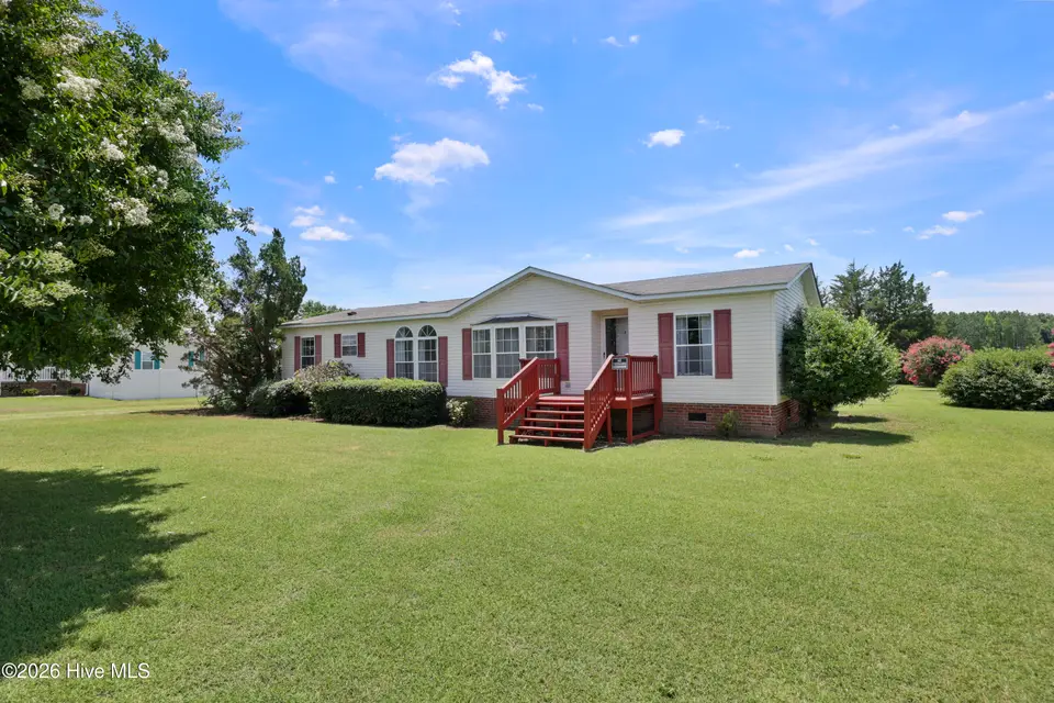 4021 Arch Finch Road, Wilson, NC 27893 – photo 1 of 22: 4021ArchFinch_35