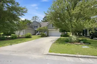 2113 Hidden Harbor Drive, New Bern, NC 28562 – photo 7: 4-web-or-mls-DSC_4000