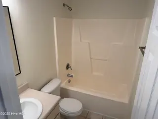 309 Comanche Trail, Havelock, NC 28532 – photo 23: HALL BATHROOM