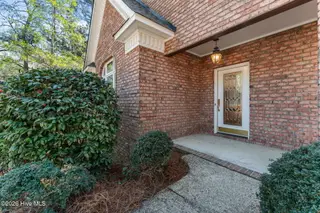 22 Lochmere Drive, Pinehurst, NC 28374 – photo 5: 64-web-or-mls-DSC00424