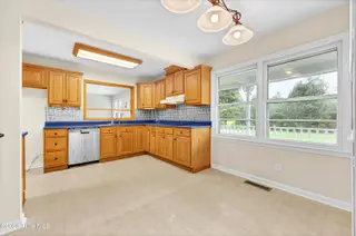 6285 Stag Park Road, Burgaw, NC 28425 – photo 8: IMG_7065