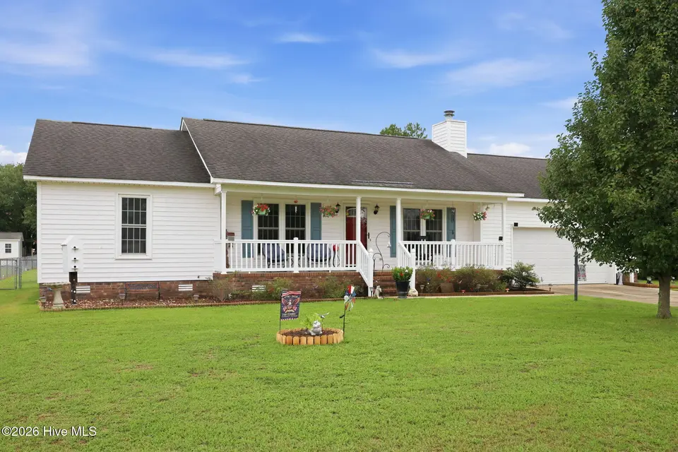 2345 Mayfield Drive, Winterville, NC 28590 – photo 1 of 23: 1000018217