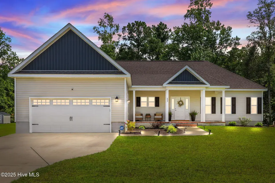 602 Bright Harvest Drive, Maysville, NC 28555 – photo 1 of 45: Front Twilight MLS