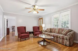 114 Noyes Avenue, Morehead City, NC 28557 – photo 7: Living room #1