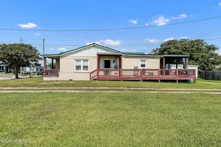 1004 Avery Street, Morehead City, NC 28557 – photo 1: DSC06105