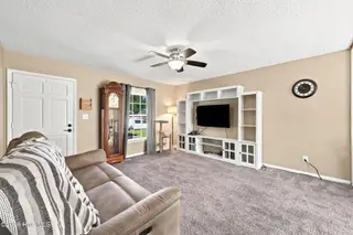 205 Wildwood Road, Havelock, NC 28532 – photo 10: 29-web-or-mls-0C0A8865_edit