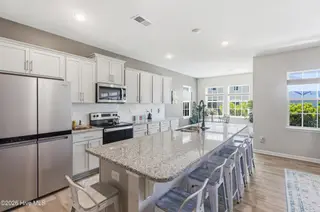 302 Ginger Drive, New Bern, NC 28560 – photo 4: 302 Ginger Drive, New Bern, NC 28560