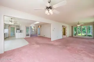 809 Thyme Court, New Bern, NC 28562 – photo 10: 809 Thyme Court, New Bern, NC