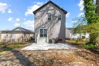 305 W Cypress Street, Elizabeth City, NC 27909 – photo 5: 5-web-or-mls-cypresslisting-7