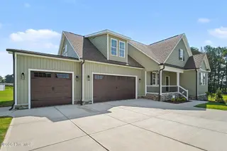 116 Howell Farm Drive, Selma, NC 27576 – photo 2: 002_file_6168