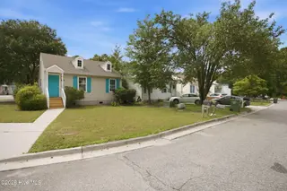 630 Varsity Drive, Wilmington, NC 28403 – photo 2