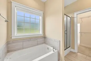 1811 Fox Den Way 6, Greenville, NC 27858 – photo 20: Primary Bathroom 2