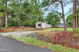 9180 Central Boulevard SE, Winnabow, NC 28479 — 3-bedroom manufactured home in Town Creek Estates, Winnabow, NC, photo 6 of 32