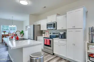 309 James Hedrick Court, Jacksonville, NC 28540 – photo 9: 309 Hedrick - Interior - Edited_4