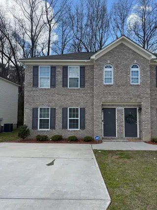 4160 Brook Creek Lane Unit A, Greenville, NC 27858 – photo 1: Front of house