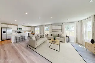 1471 Cherry Creek Lane, Winnabow, NC 28479 — 4-bedroom home in Bell Creek, Winnabow, NC, photo 2 of 16: Great Room
