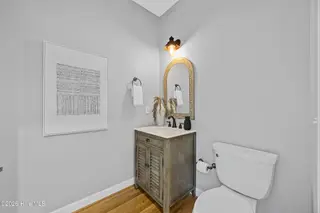 222 Windy Hills Drive, Wilmington, NC 28409 – photo 15: 16_bathroom