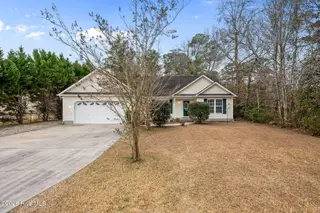 613 Hollywood Boulevard, Havelock, NC 28532 – photo 2: 3-web-or-mls-DSC_7169