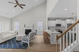 105 Lennox Lane, Hampstead, NC 28443 – photo 10: IMG_1584
